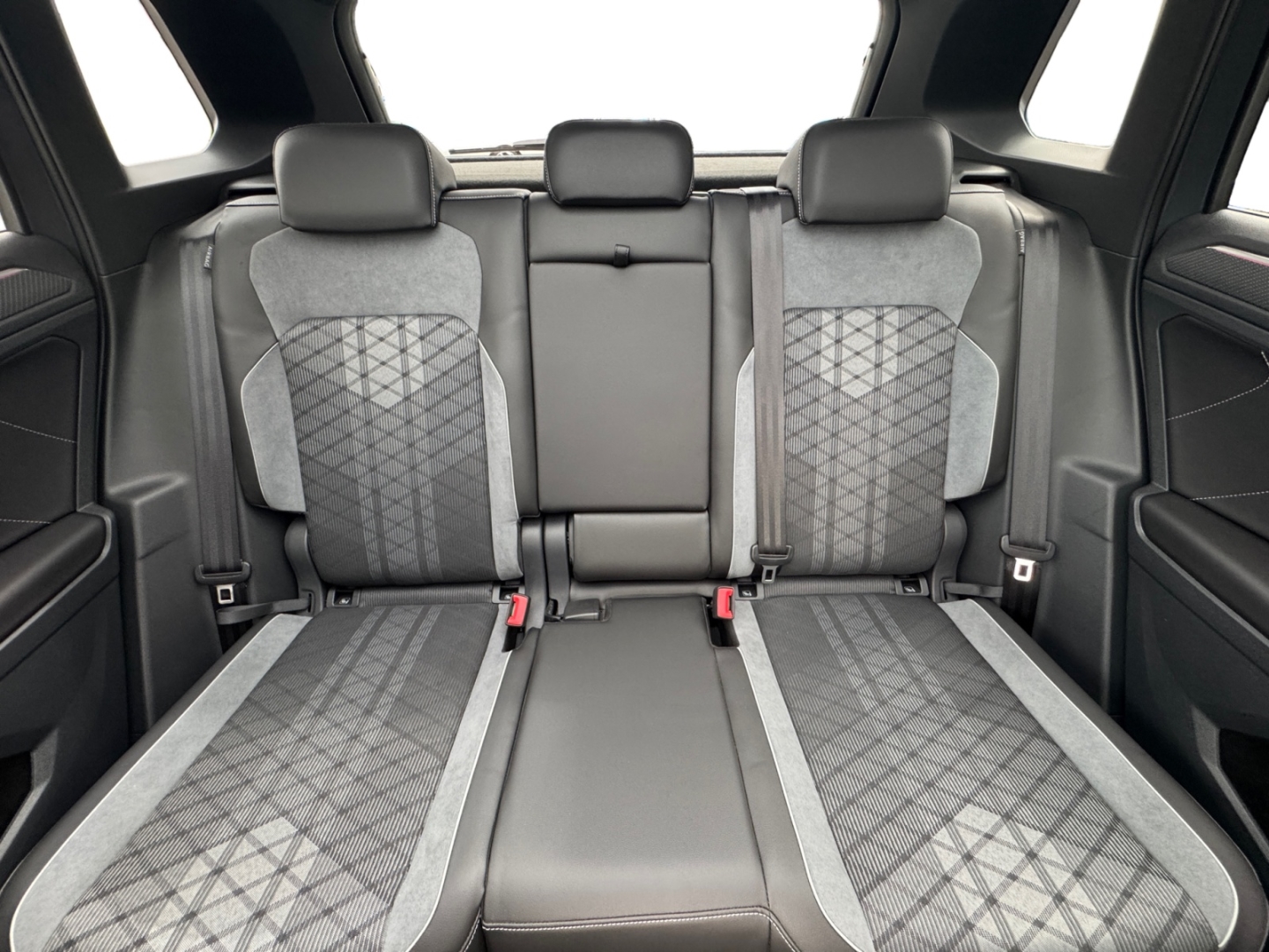 Volkswagen Tiguan R-Line 2.0