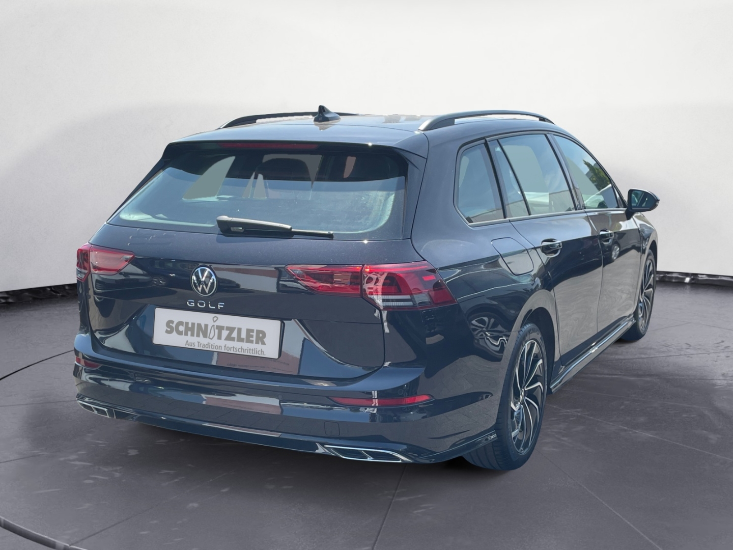 Volkswagen Golf Variant R-Line