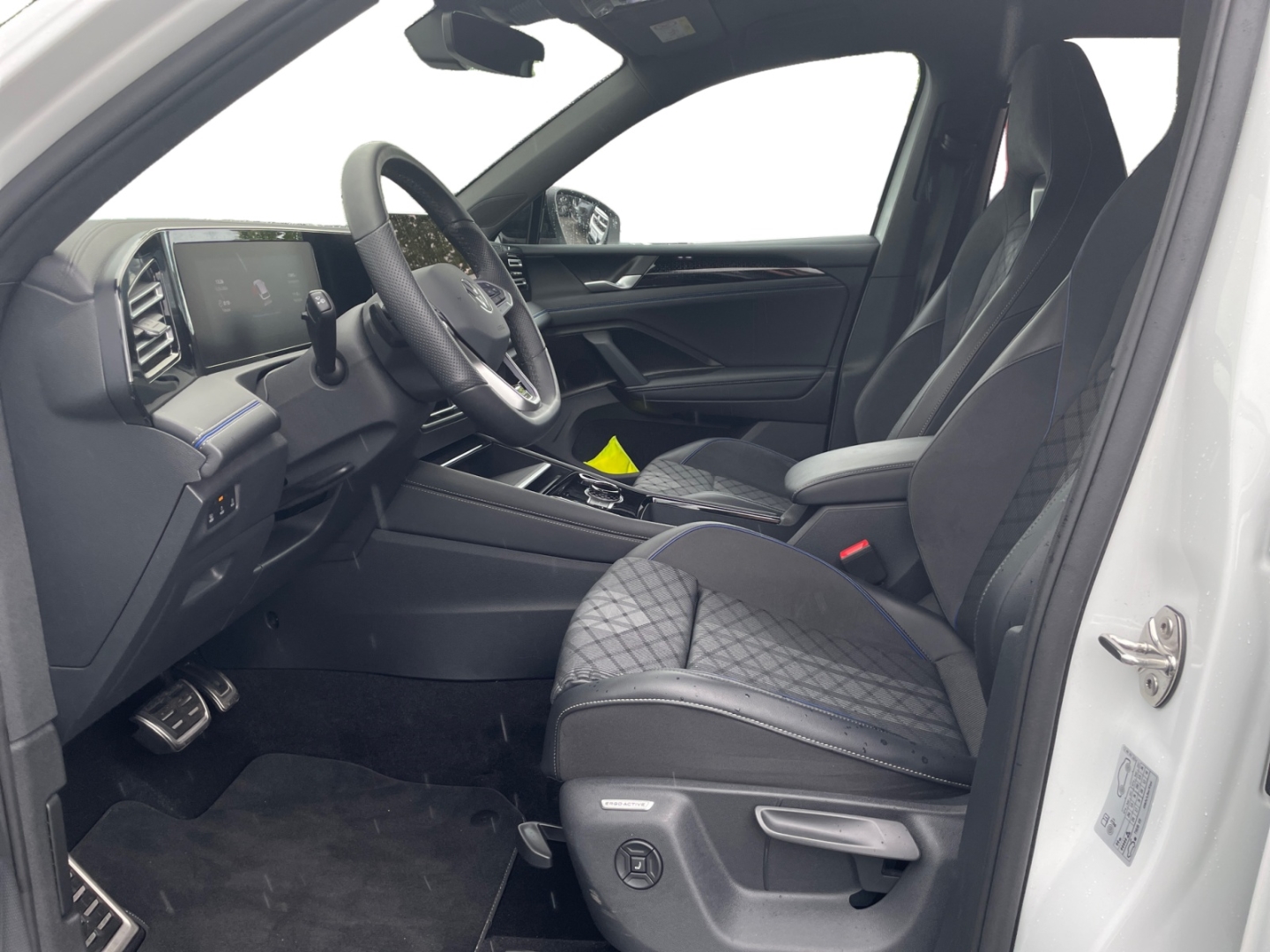 Volkswagen Tiguan R-Line 2.0