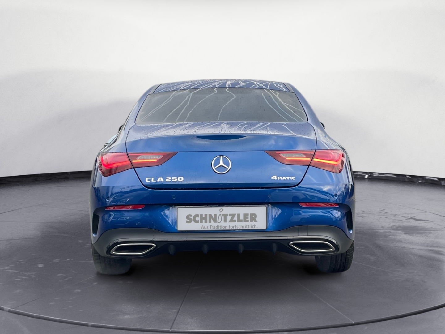 Mercedes-Benz CLA 250 4M