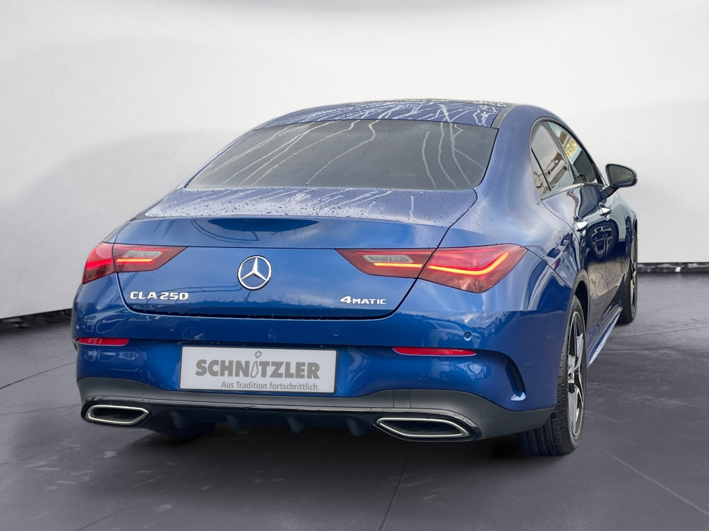 Mercedes-Benz CLA 250 4M