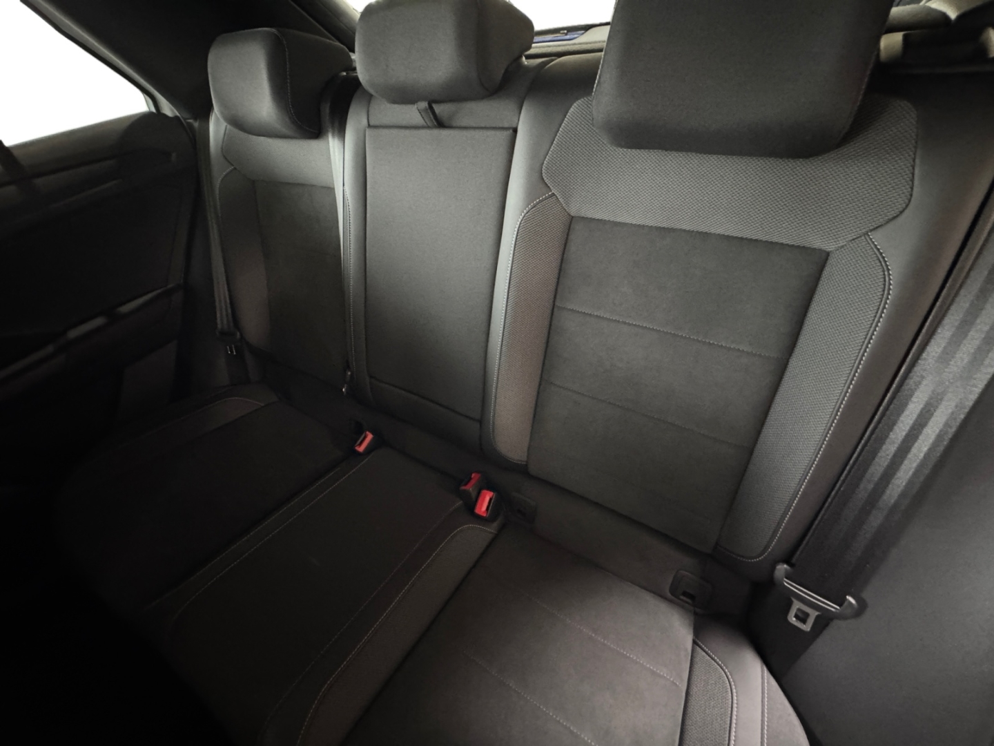 Volkswagen T-Roc R-Line 2.0