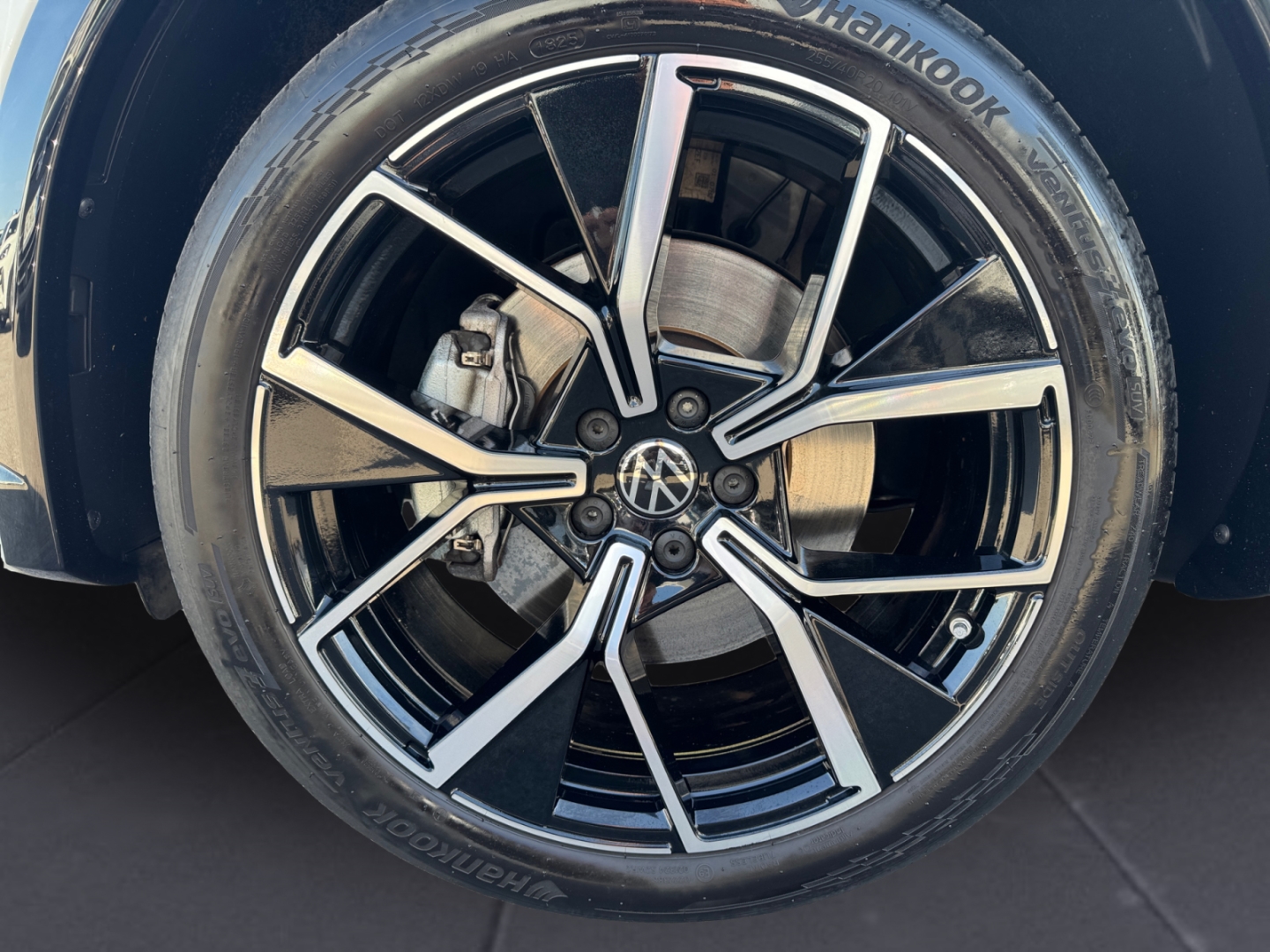 Volkswagen Tiguan R-Line 2.0