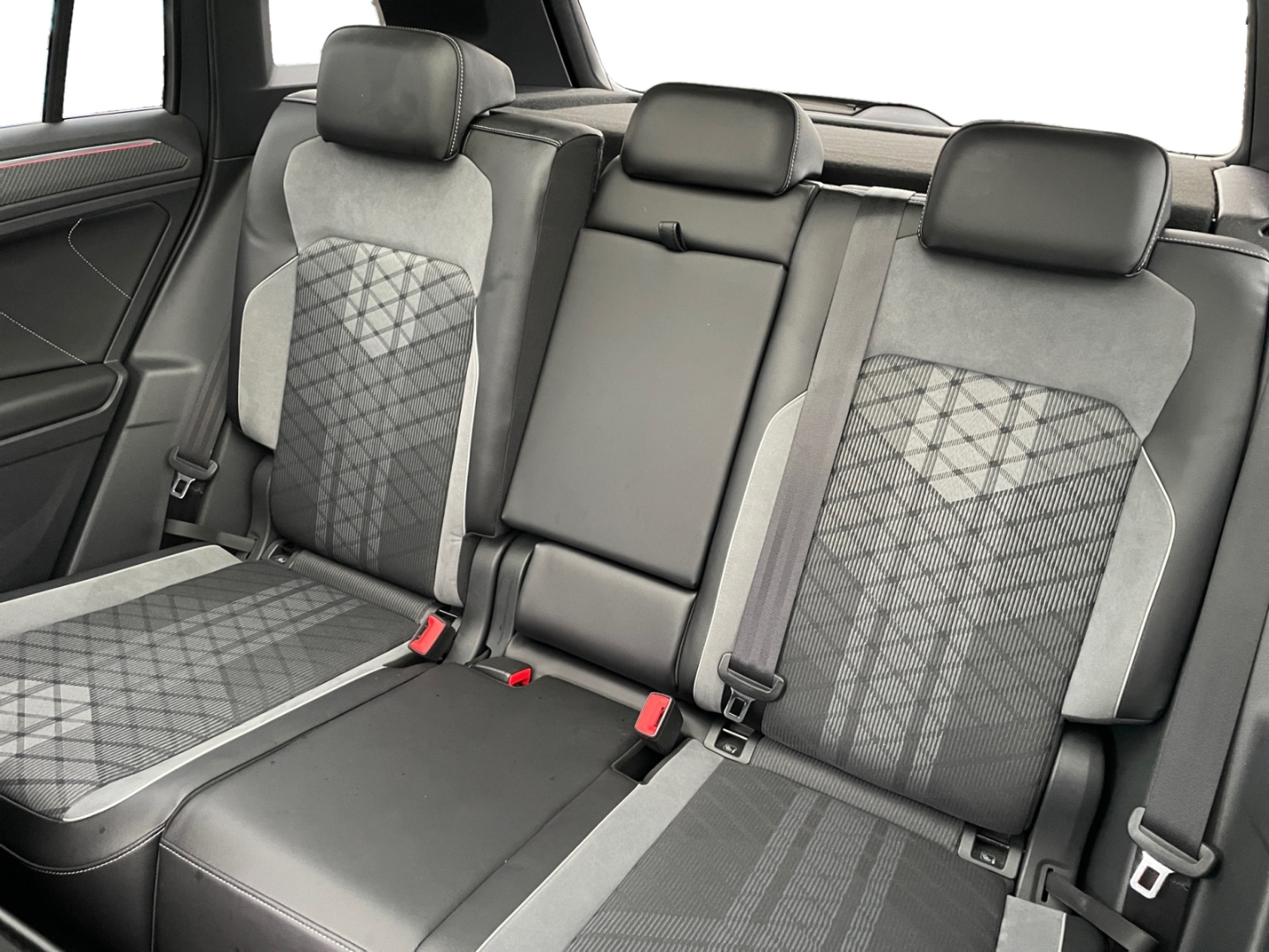 Volkswagen Tiguan R-Line 2.0