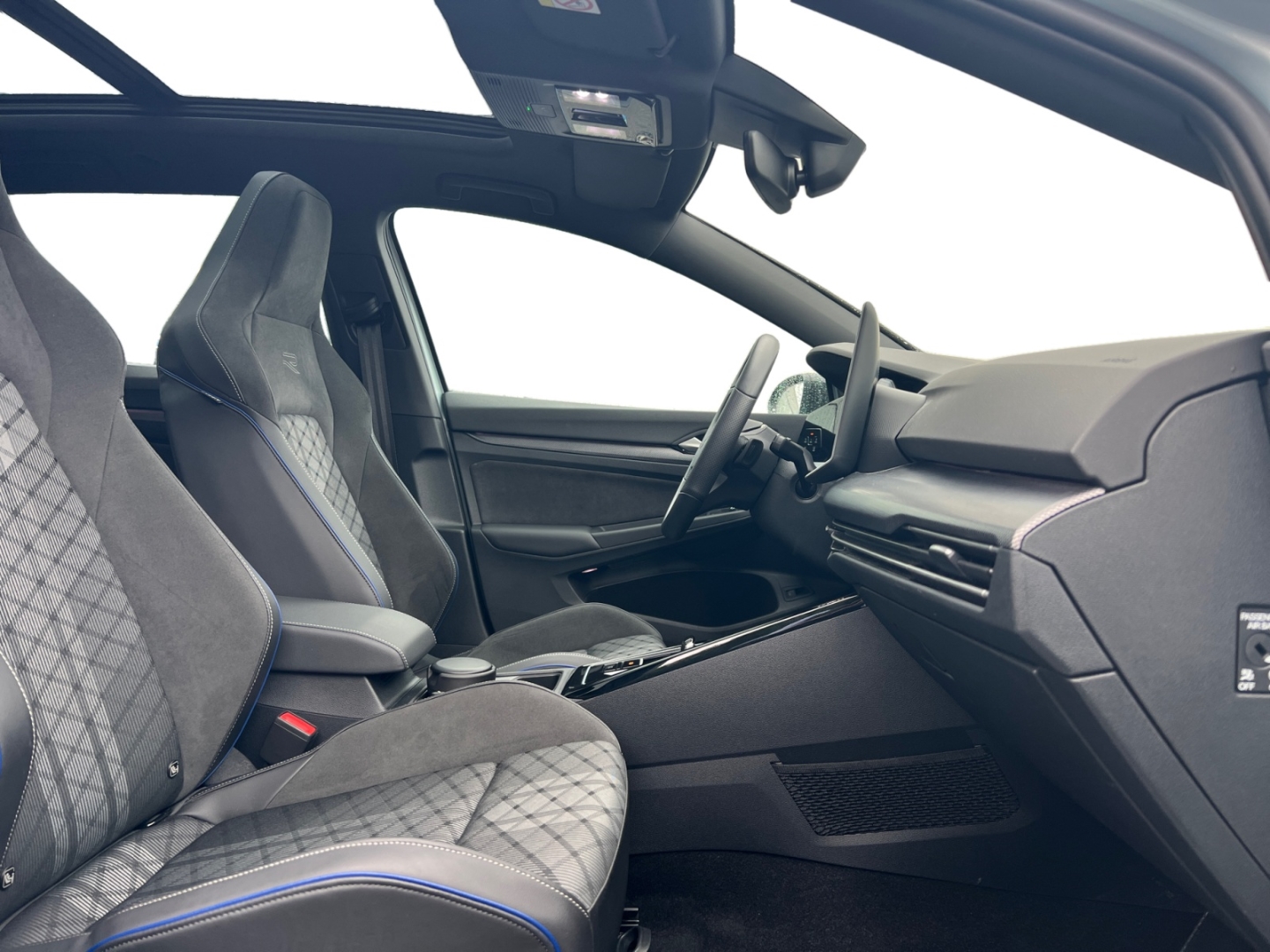 Volkswagen Golf Variant R-Line