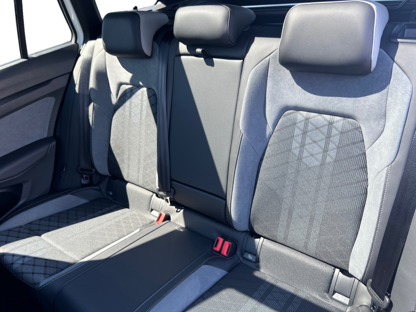 Volkswagen Golf Variant R-Line