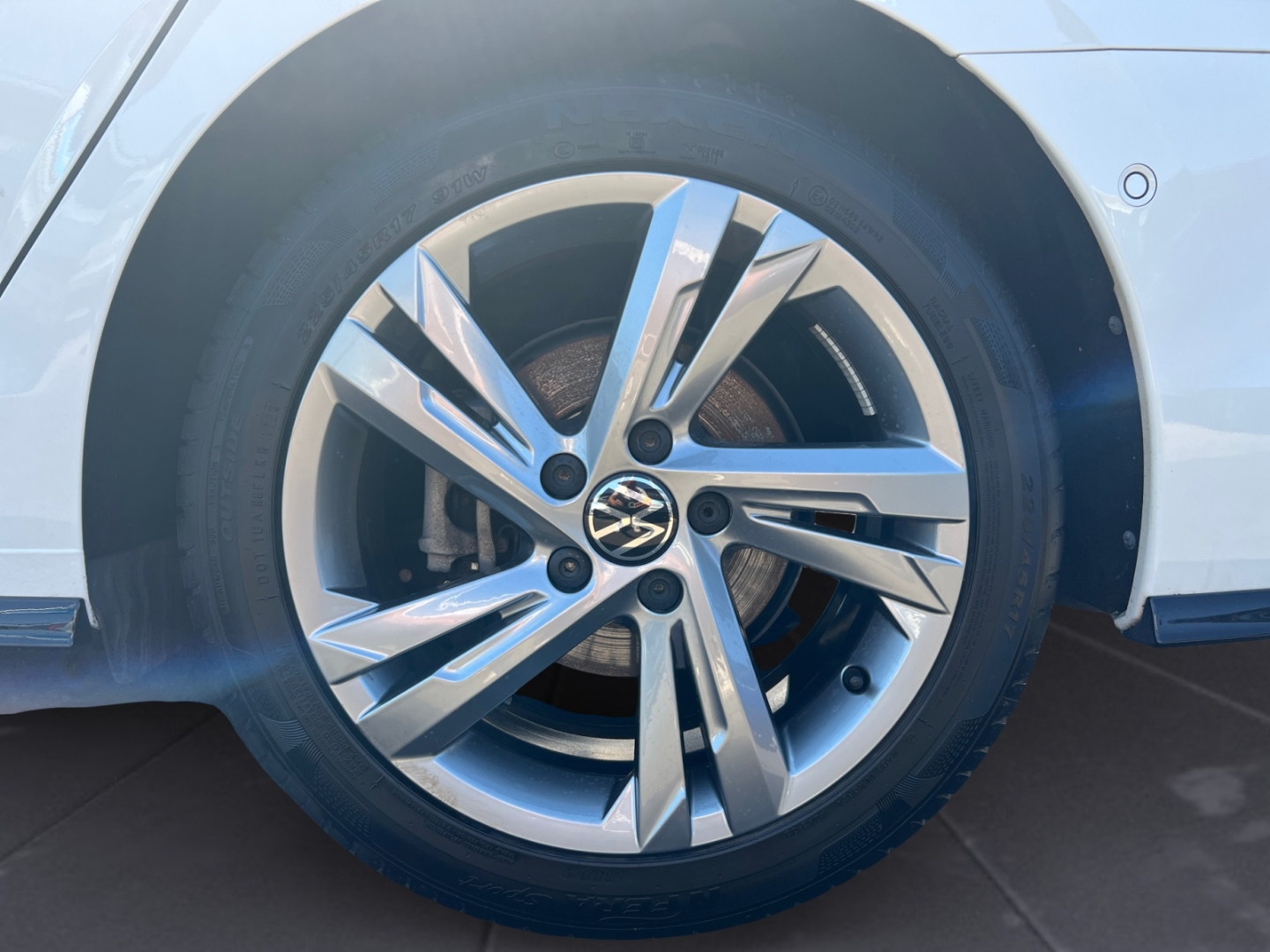 Volkswagen Golf Variant R-Line
