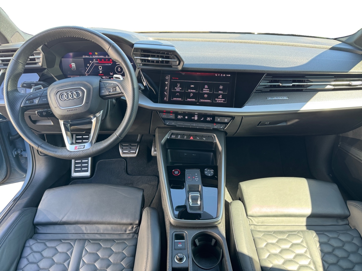 Audi RS3 Sportback quattro