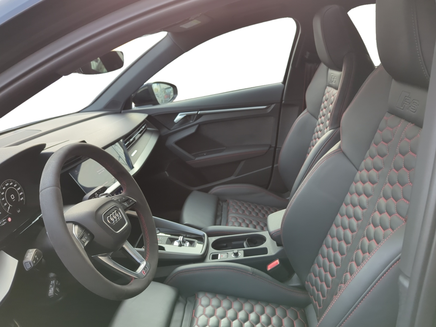 Audi RS3 Sportback PANO/360°/B&O+++