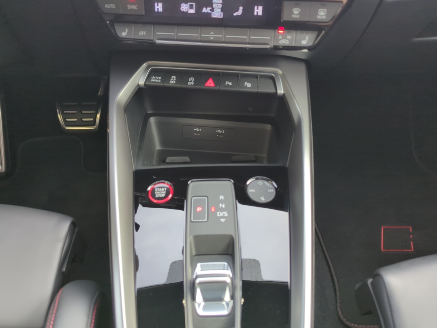 Audi RS3 Sportback PANO/360°/B&O+++