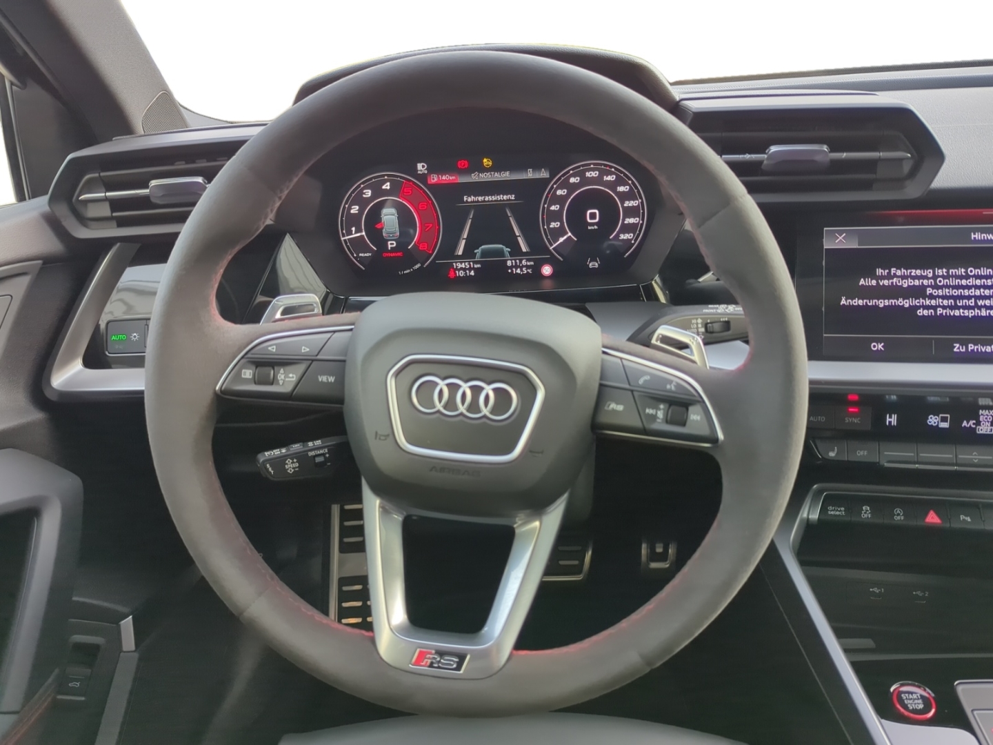 Audi RS3 Sportback PANO/360°/B&O+++