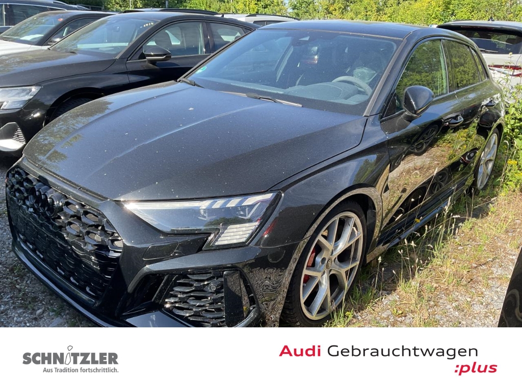 Audi RS3 Sportback quattro