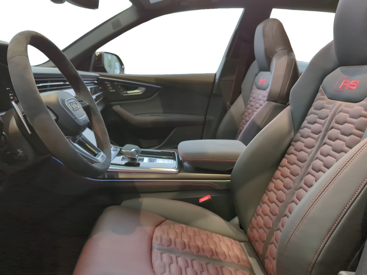 Audi RSQ8 performance B&O/PANO/HUD/STHZ/KERAMIK+++