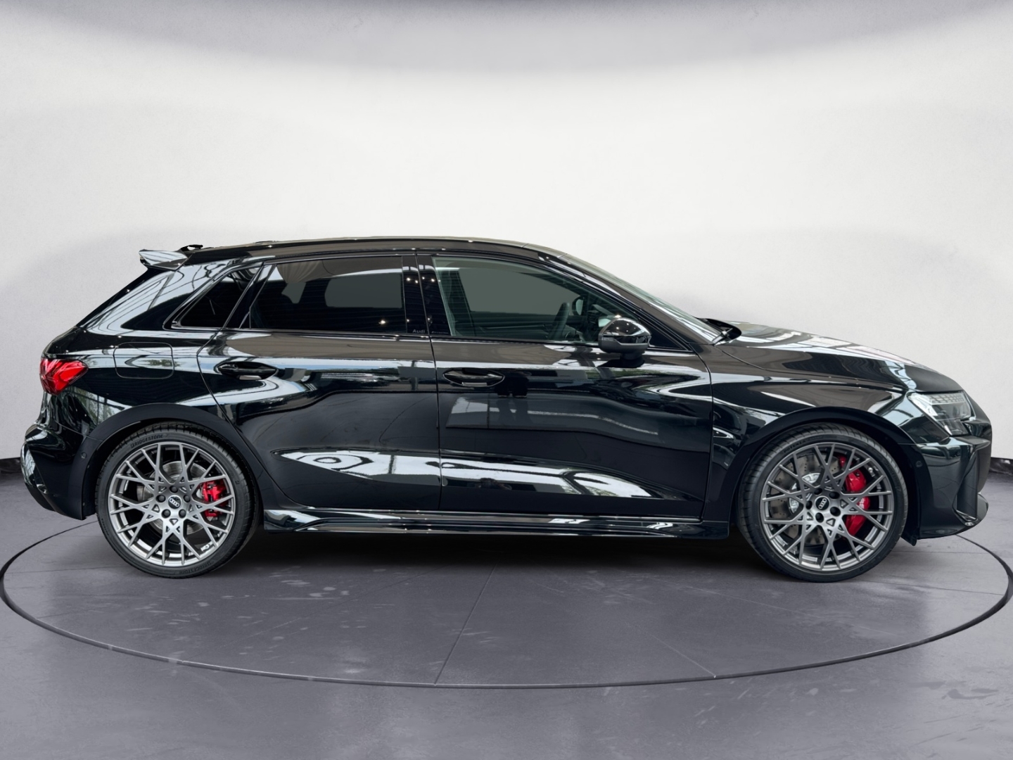 Audi RS3 Sportback quattro