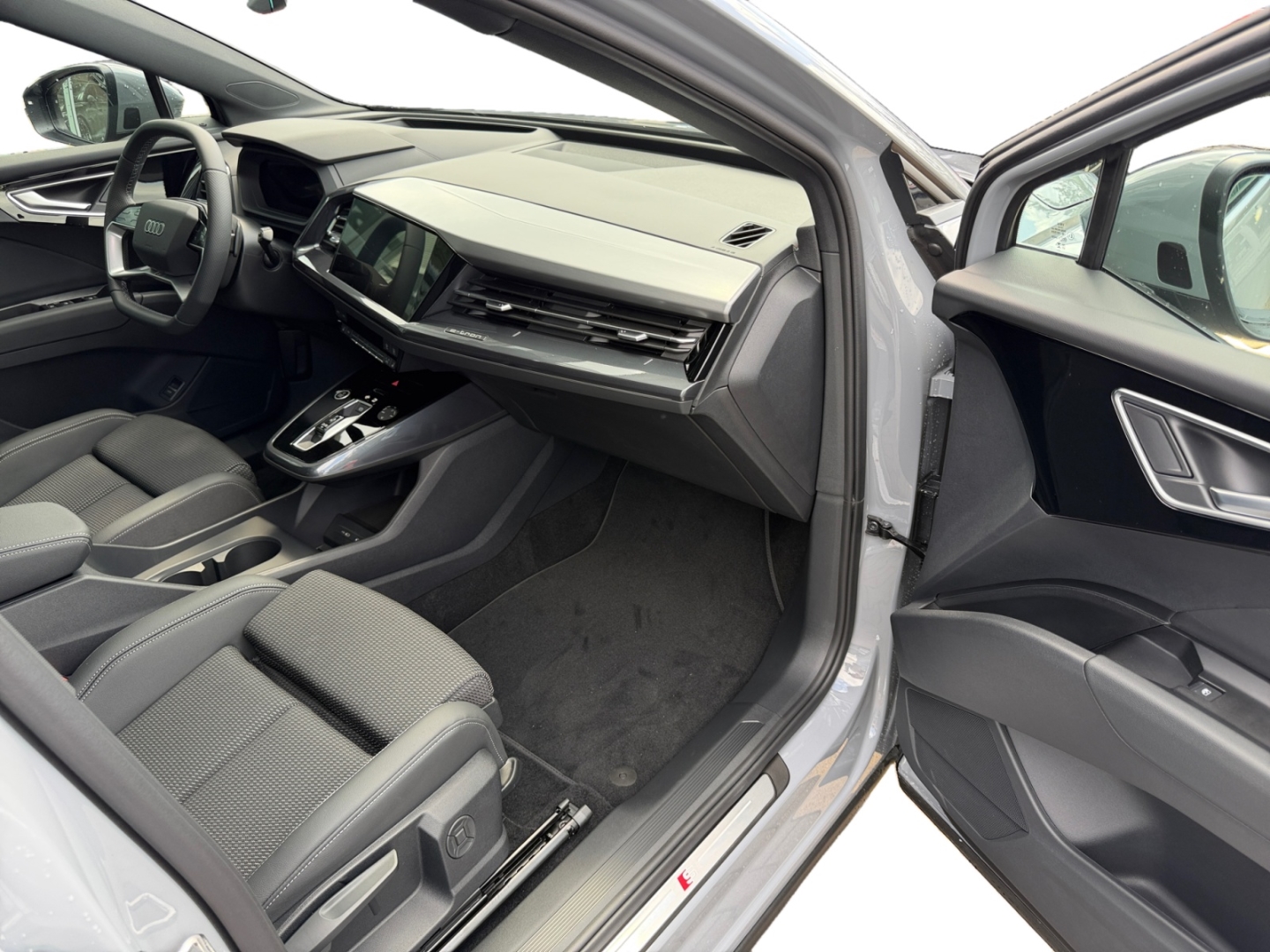Audi Q4 e-tron S