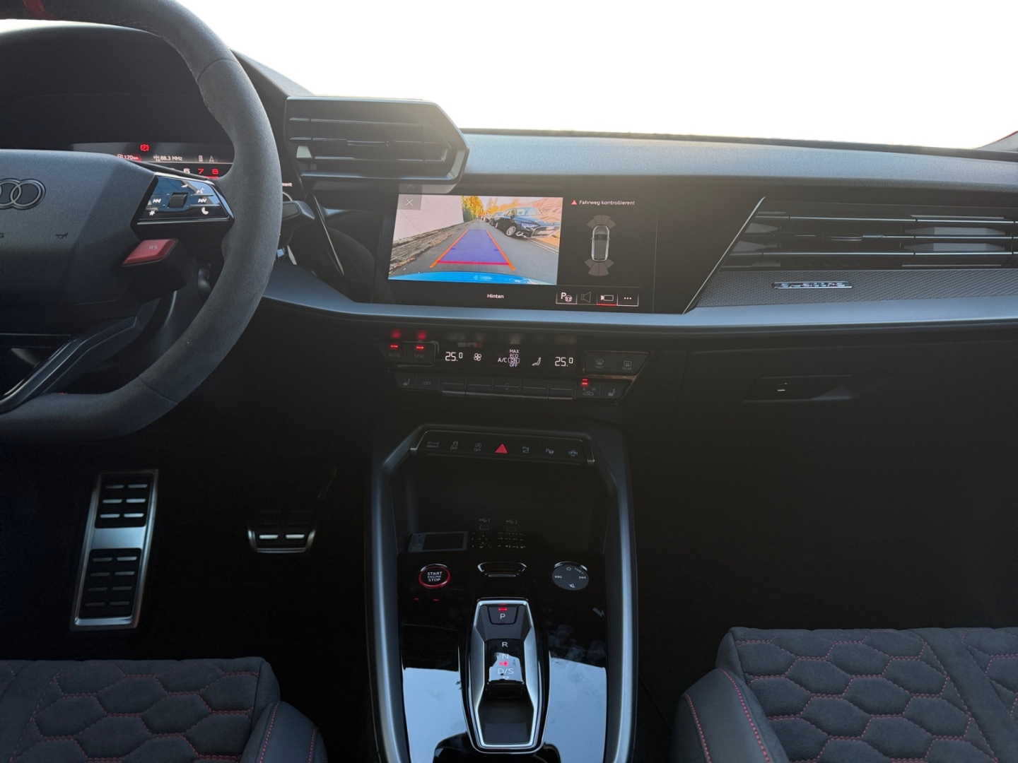 Audi RS3 Sportback quattro
