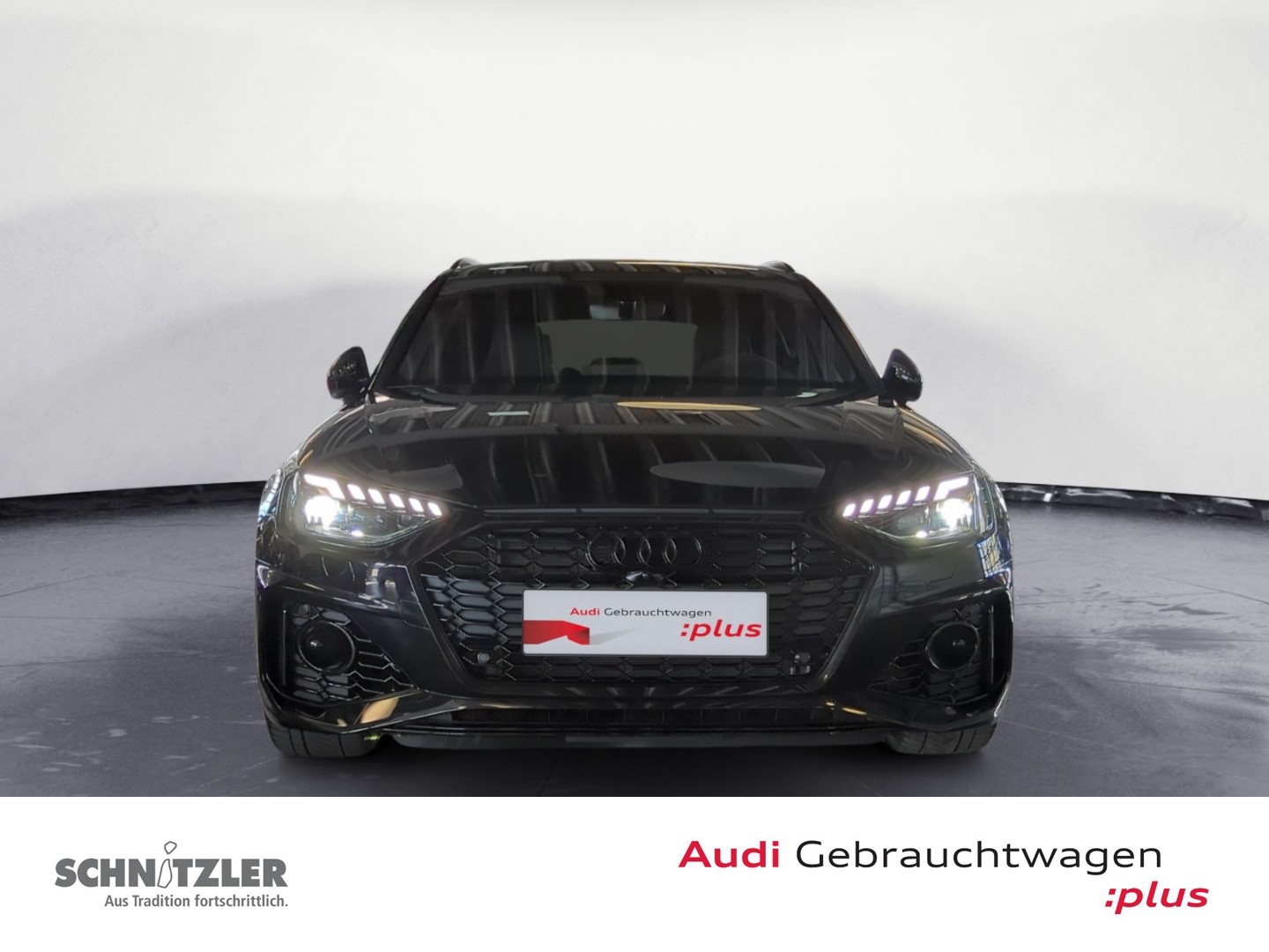 Audi RS4 Avant quattro