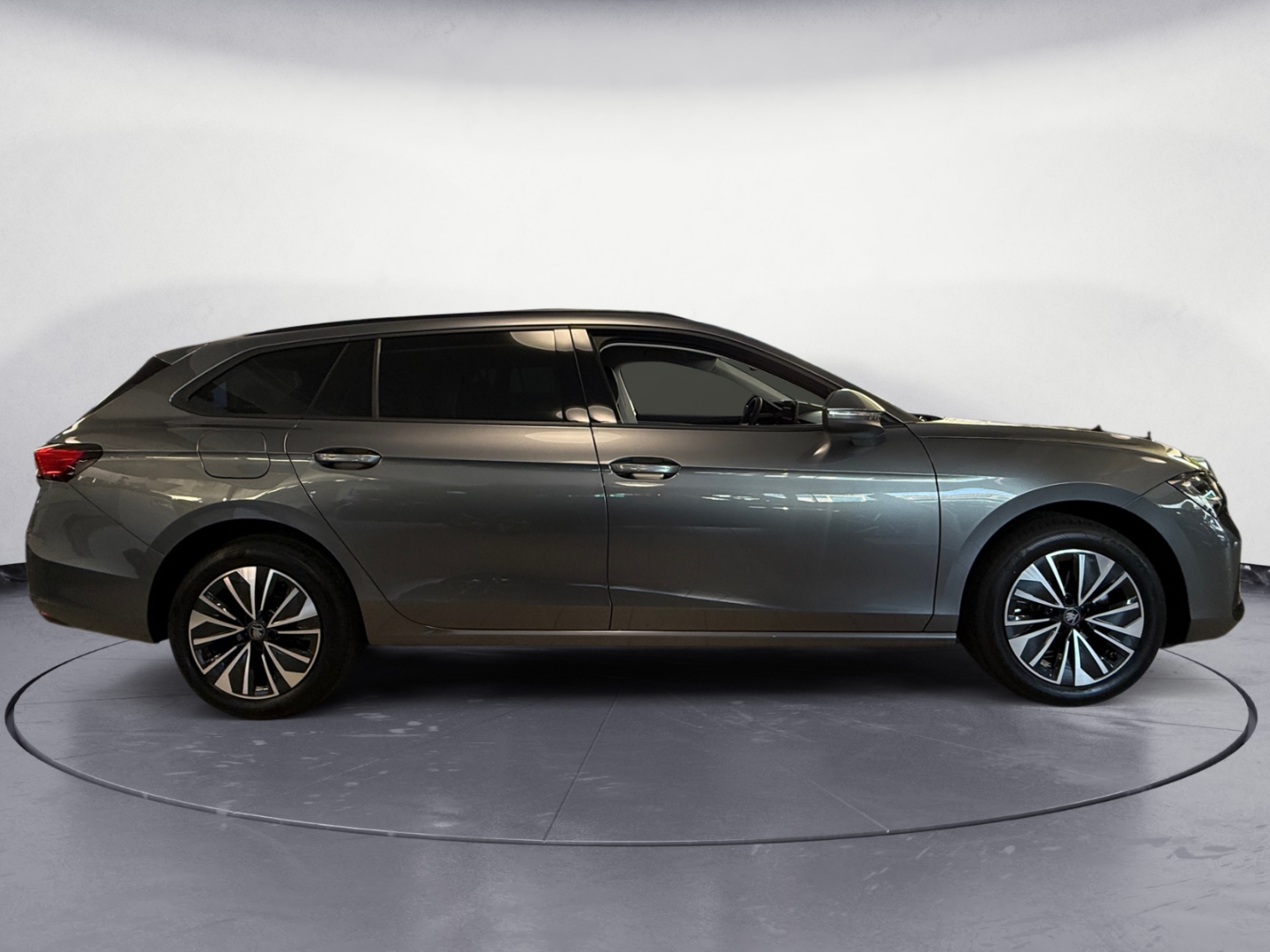 Skoda Superb Combi 1.5