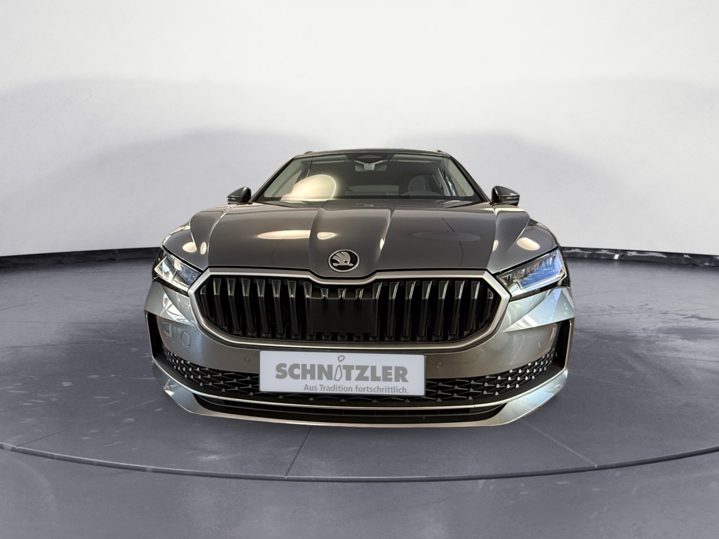 Skoda Superb Combi 1.5