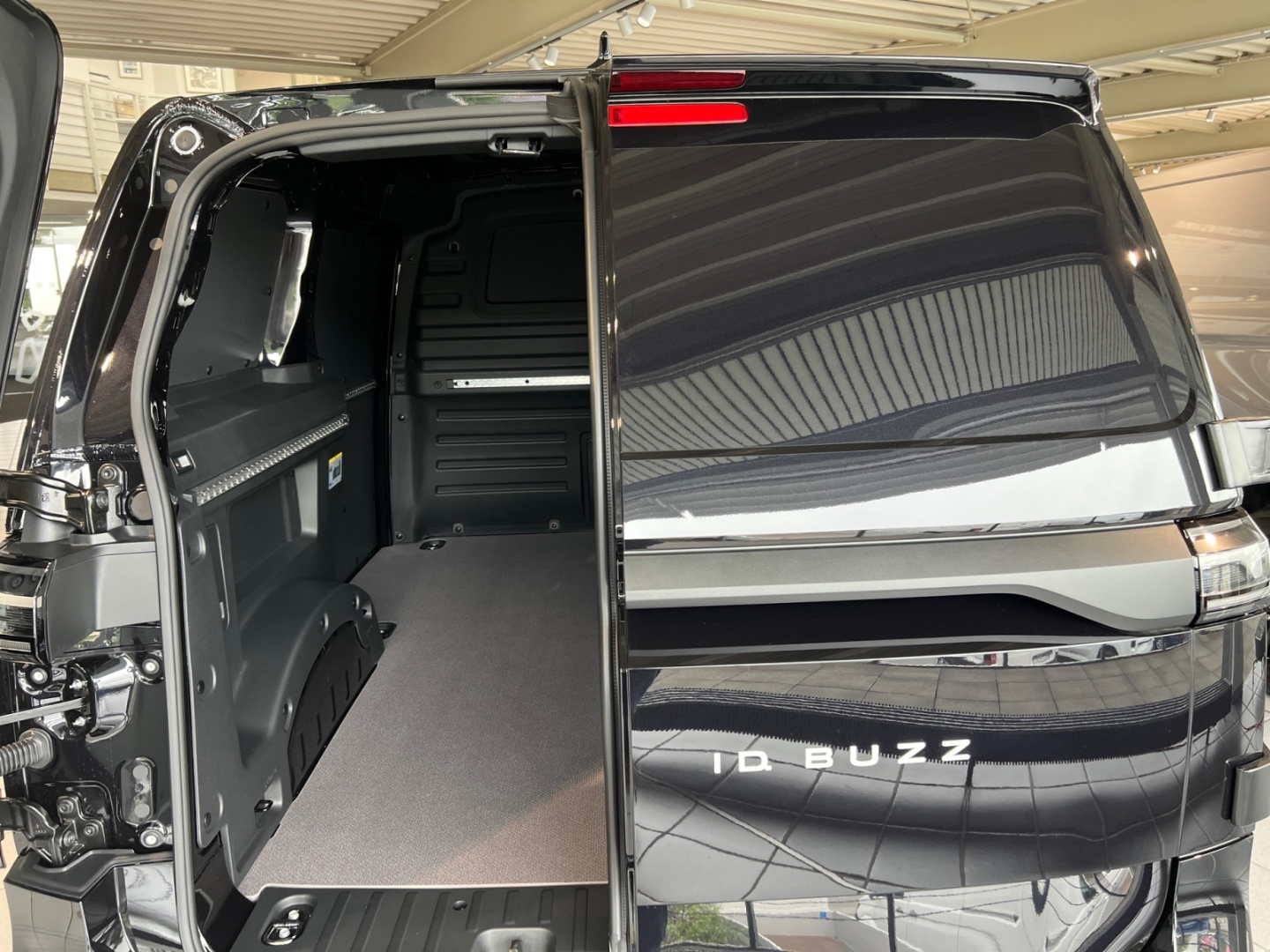 Volkswagen ID. Buzz Cargo