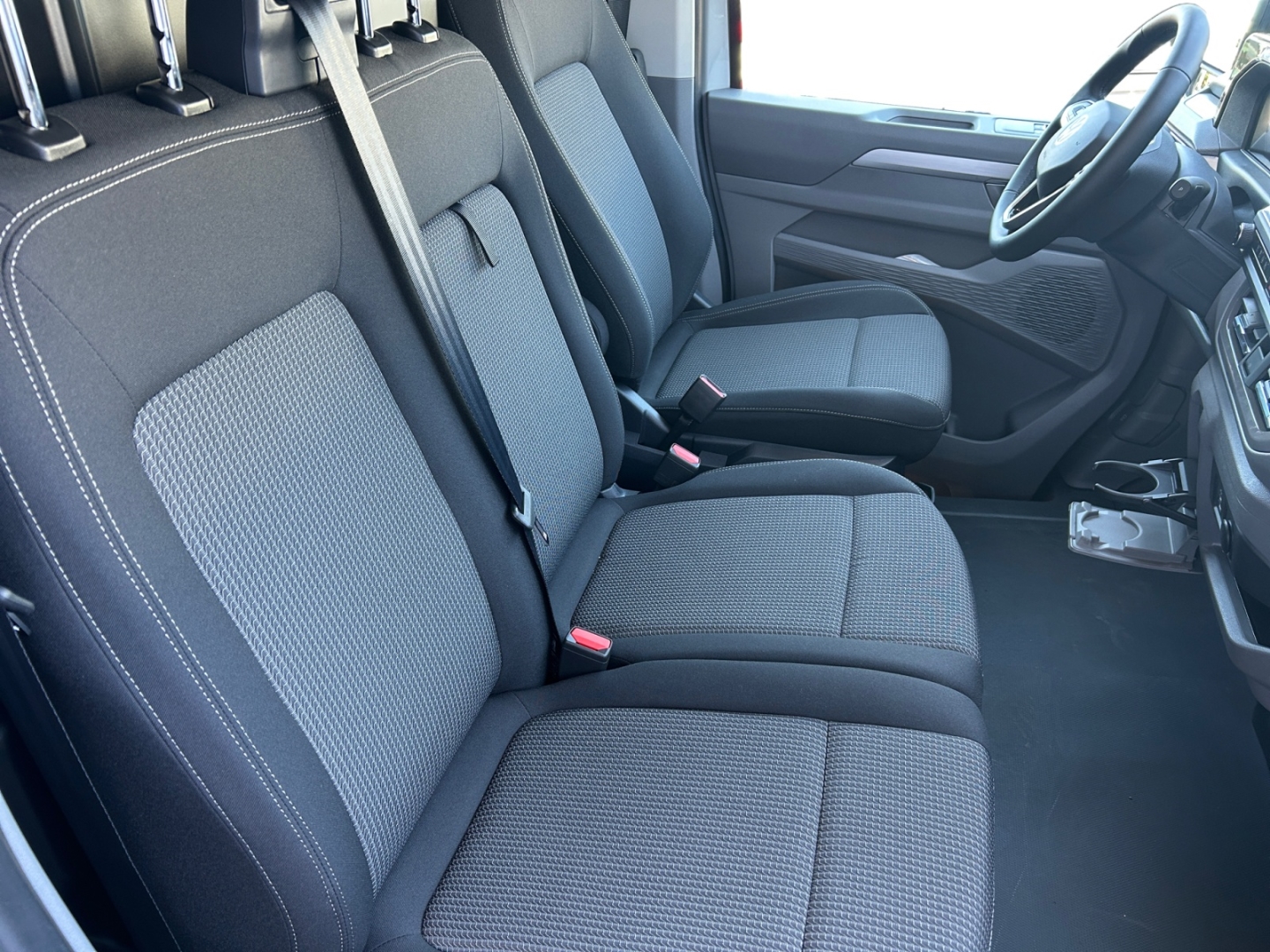 Volkswagen T7 Transporter LR