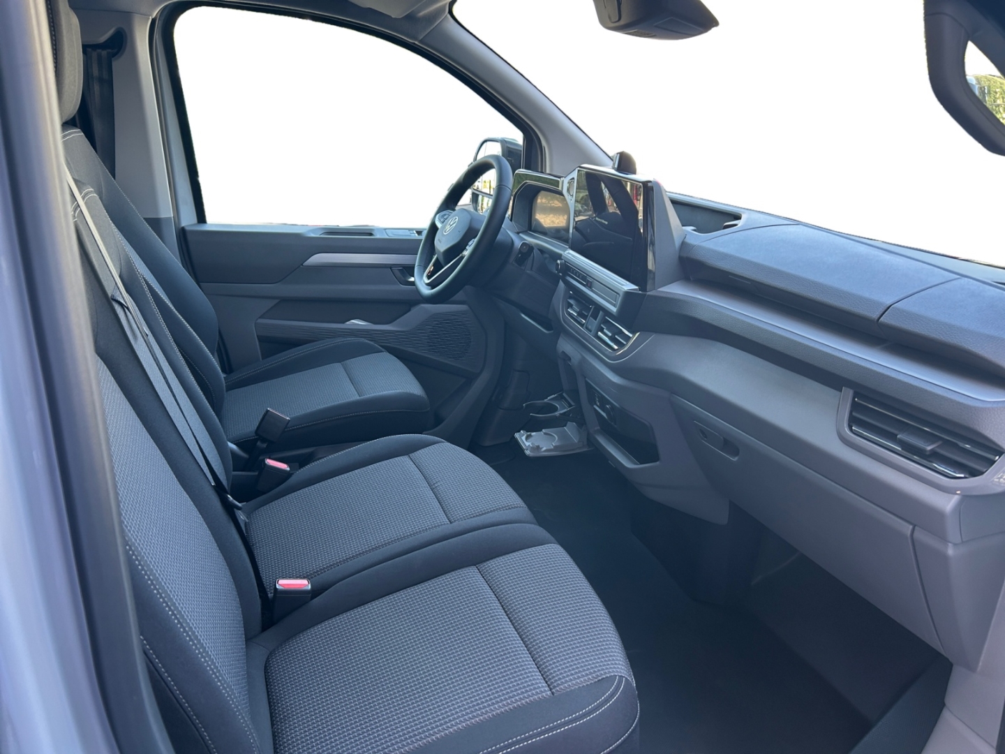 Volkswagen T7 Transporter LR