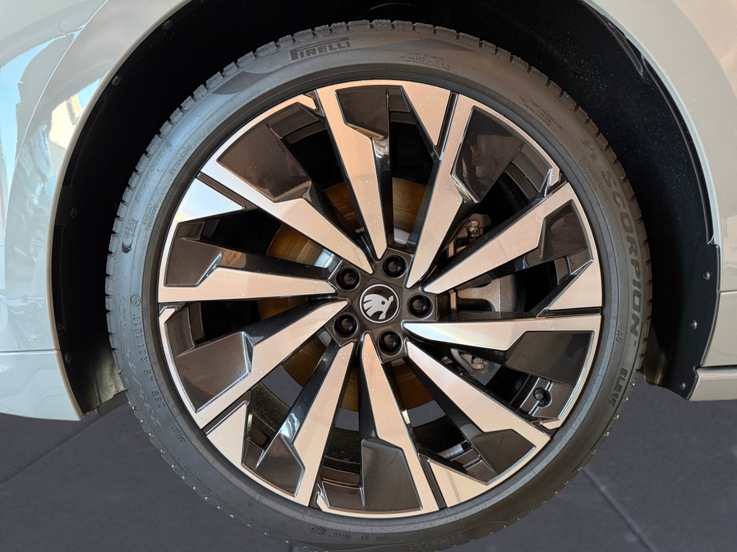 Skoda Enyaq 85 Sportline