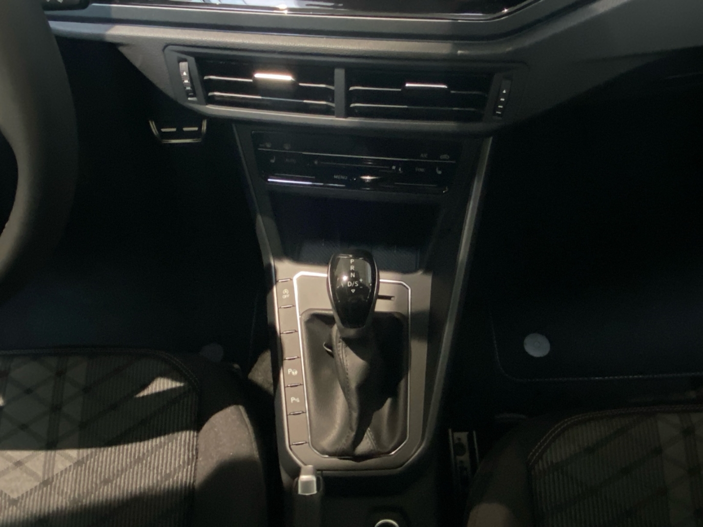 Volkswagen Taigo R-Line 1.0