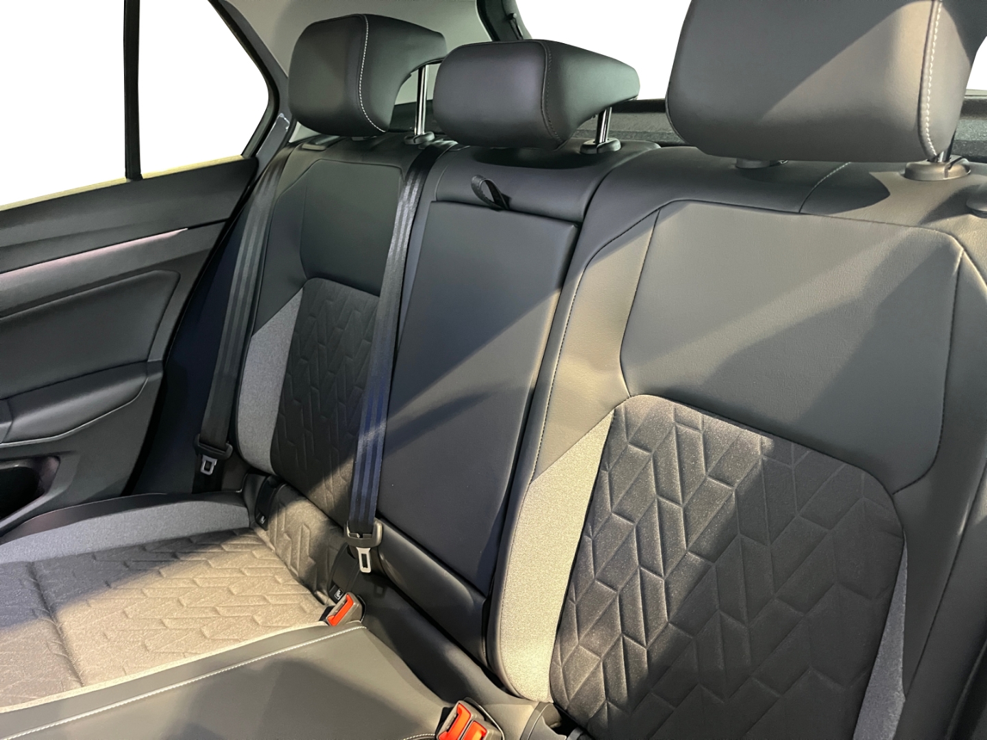 Volkswagen Golf 1.5 eTSI