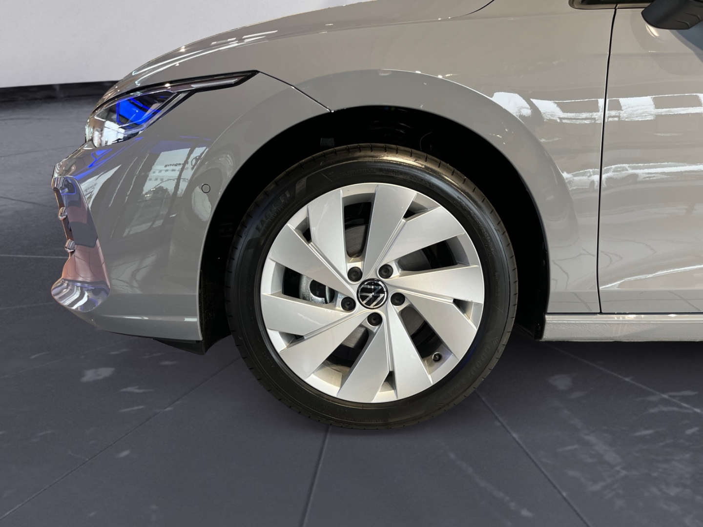 Volkswagen Golf 1.5 eTSI