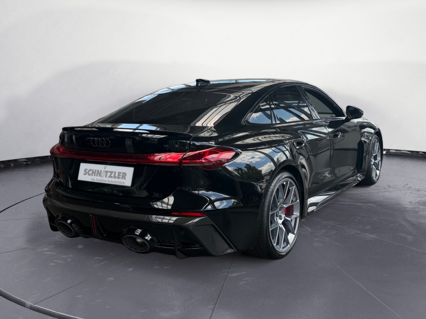 Audi RS5 Limousine 470