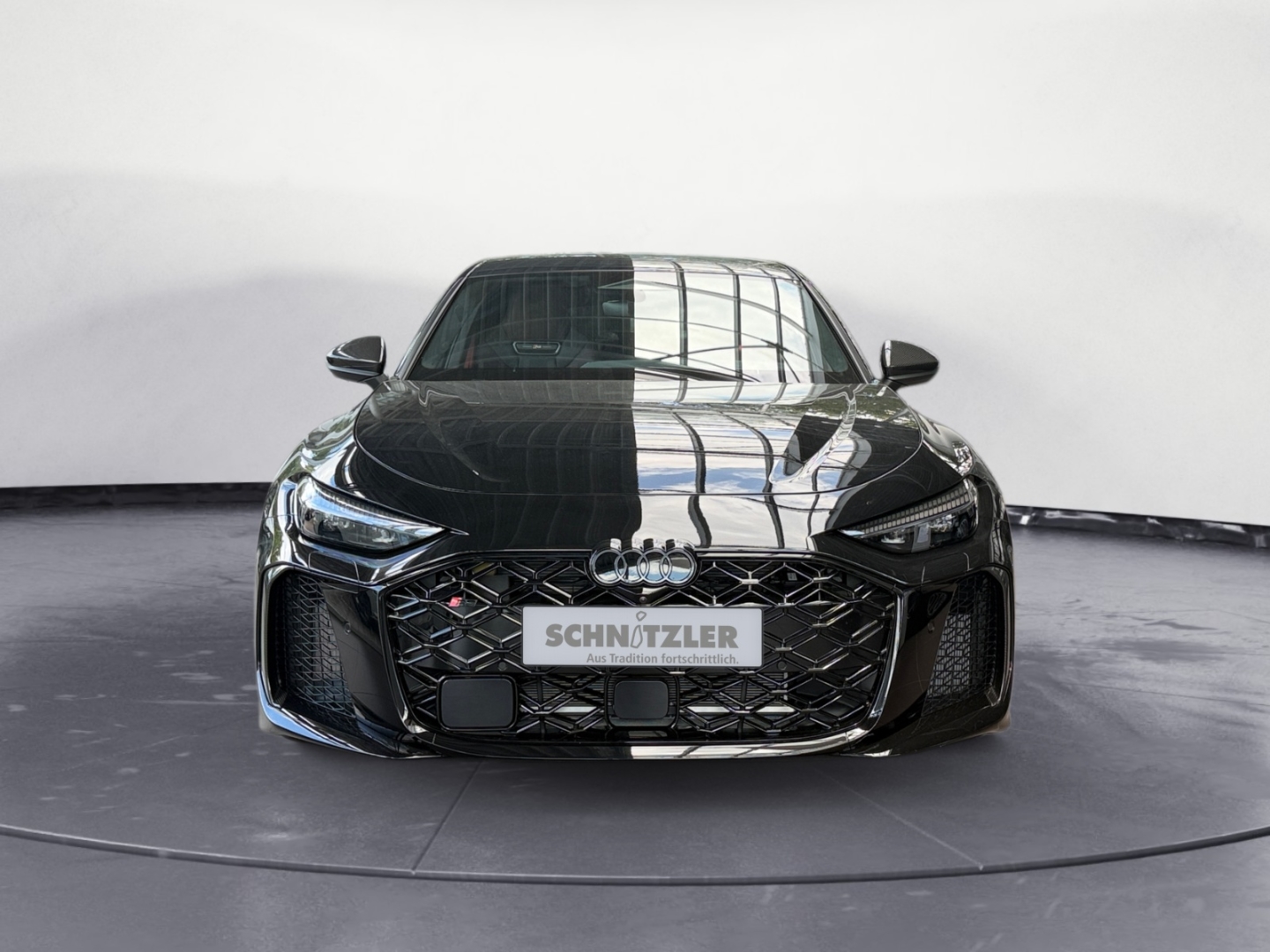 Audi RS5 Limousine 470
