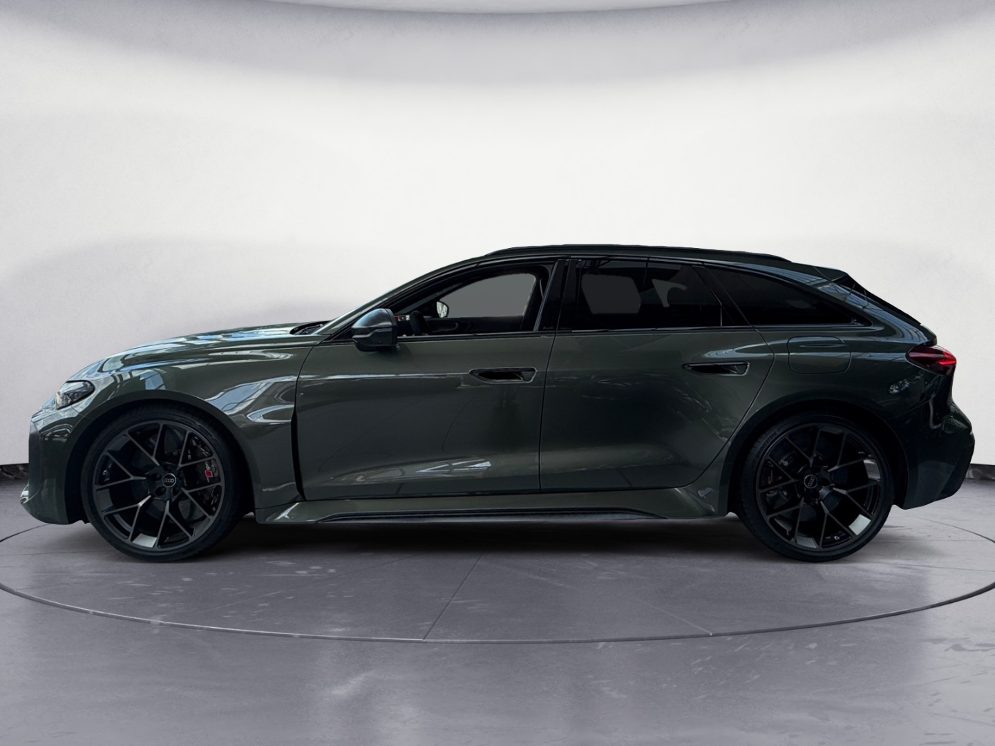 Audi RS5 Avant 470