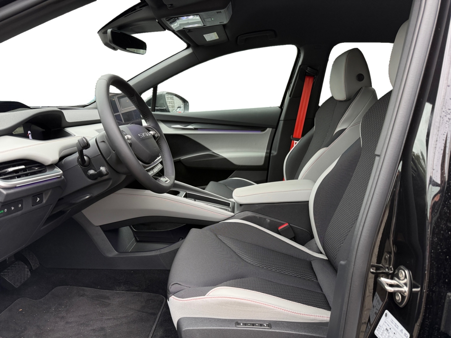 Skoda Elroq 85 360°/HUD/KESSY/LED/NAVI+++