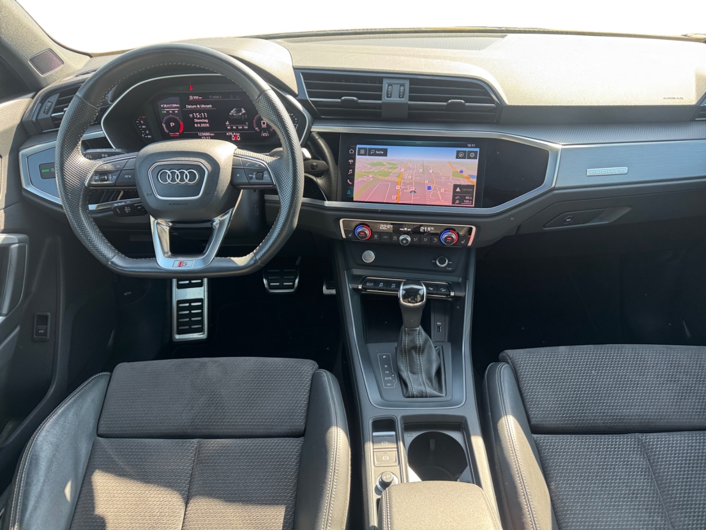 Audi Q3 S line